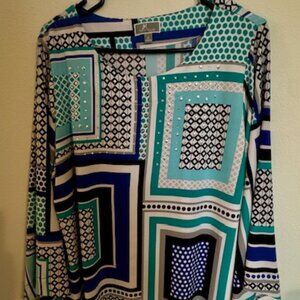 Women's tunic top